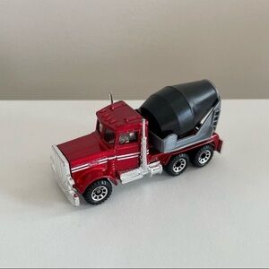 Vintage Matchbox 1981 Peterbilt Cement Truck Metallic Red Vintage Diecast 1:2